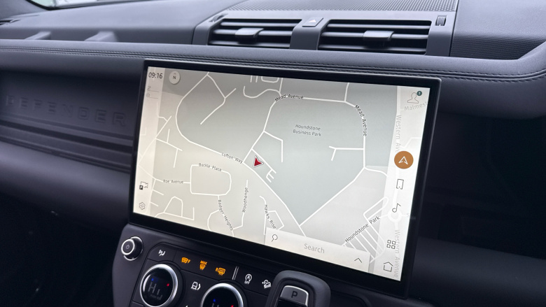 Land Rover Defender 3.0 D250 X-Dynamic SE 90 3dr Auto Diesel Estate